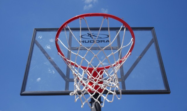 曾凡博签篮网背后：或与蔡崇信中国市场有关 恐是&amp;ldquo;中国赛&amp;rdquo;体验卡？