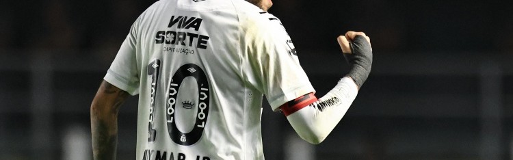 55体育网-ESPN：内马尔开始康复训练，针对加强左膝力量