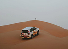 篮球知识-BLG分享对阵AL赛前准备环节：赛前会议进行中